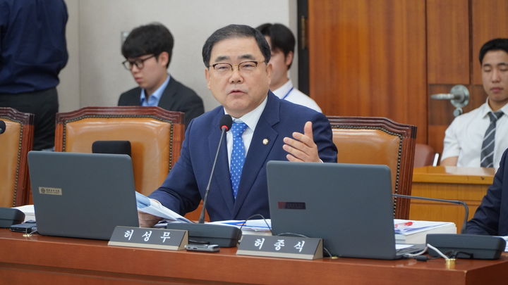 [창원=뉴시스] 강경국 기자 = 더불어민주당 허성무 국회의원. (사진=허성무 의원실 제공). 2025.10.13. photo@newsis.com *재판매 및 DB 금지