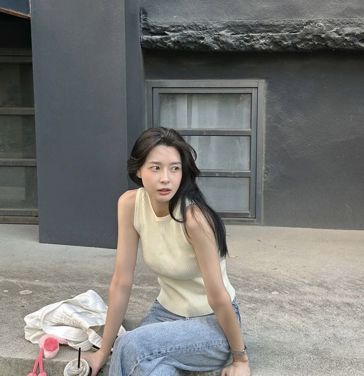 [서울=뉴시스] 배우 권나라. (사진=권나라 인스타그램 캡처) 2025.07.24. photo@newsis.com *재판매 및 DB 금지