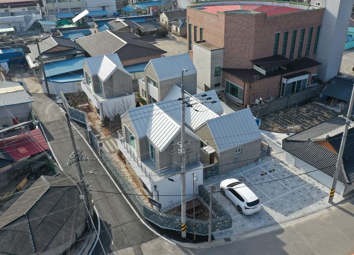 도시재생사업 일환으로 합천군 삼가면에 조성된 복합공간 '삼가스테이'.(사진=경남도 제공) 2025.07.25. *재판매 및 DB 금지