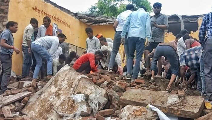 인도 라자스탄에서 건물 붕괴로 8명 부상