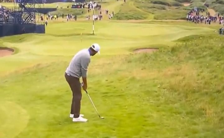 [뉴시스] 스코티 셰플러가 브리티시오픈 첫날 17번 홀에서 방귀 소리를 내던 당시의 모습. (사진=CBS 스포츠 기자 패트릭 맥도날드 엑스) 2025.7.27 *재판매 및 DB 금지