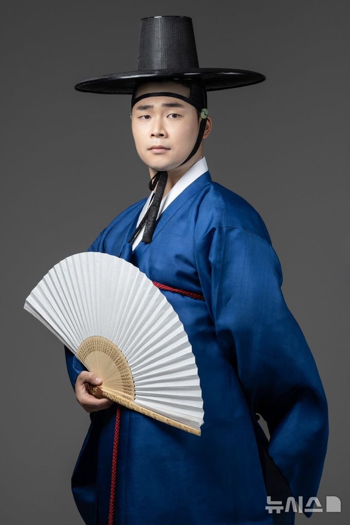 [서울=뉴시스]소리꾼 고준석 (사진=국립국악원 제공)