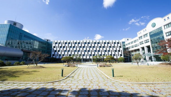 [진주=뉴시스] 진주보건대학교 전경.(사진=뉴시스 DB).photo@newsis.com *재판매 및 DB 금지