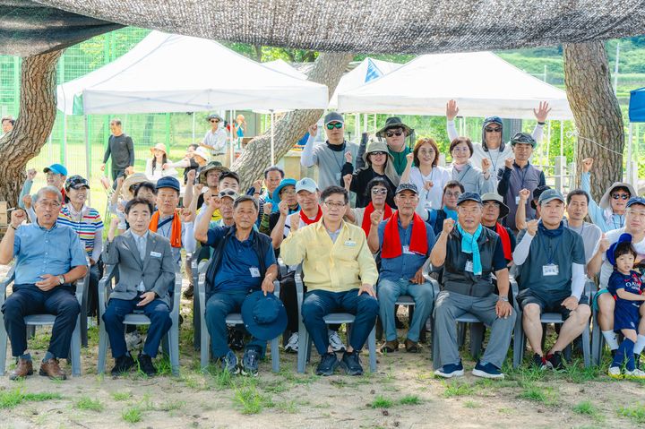 [함양=뉴시스] 함양군 귀농귀촌인연합회 명랑운동회 개최 (사진=함양군 제공) 2025. 07. 28. photo@newsis.com *재판매 및 DB 금지