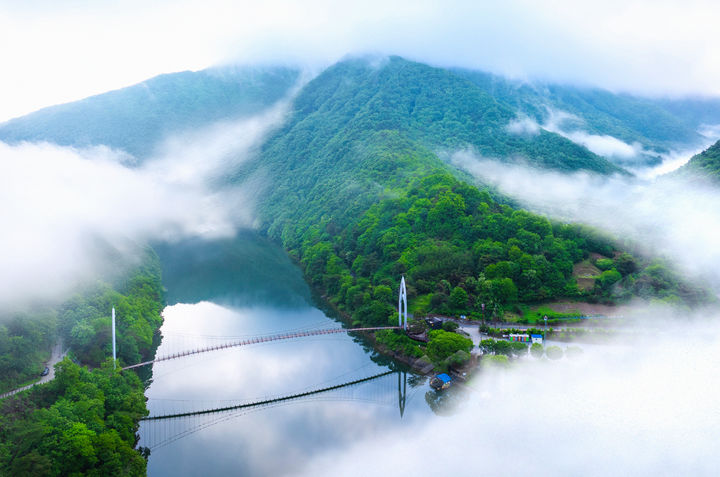 17회 아름다운 괴산 관광사진전 공모전 금상 수상작 이재규씨의 '연하협구름다리'. (사진=괴산군 제공) *재판매 및 DB 금지