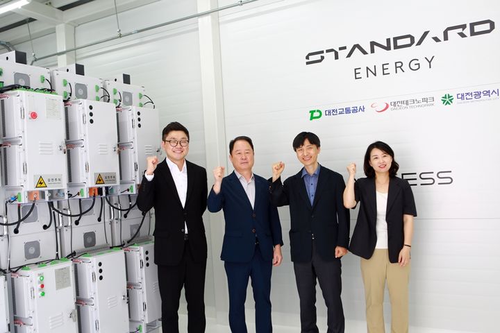 [대전=뉴시스]대전교통공사는 대전도시철도 1호선 구암역에 화재 발생 가능성이 없는 차세대 에너지저장장치(ESS)인 '바나듐 이온 배터리 기반 ESS(VIB ESS)'를 설치하고 배터리 혁신 기술의 실증사업을 본격 추진하기로 했다. 2025. 07. 29 photo@newsis.com *재판매 및 DB 금지