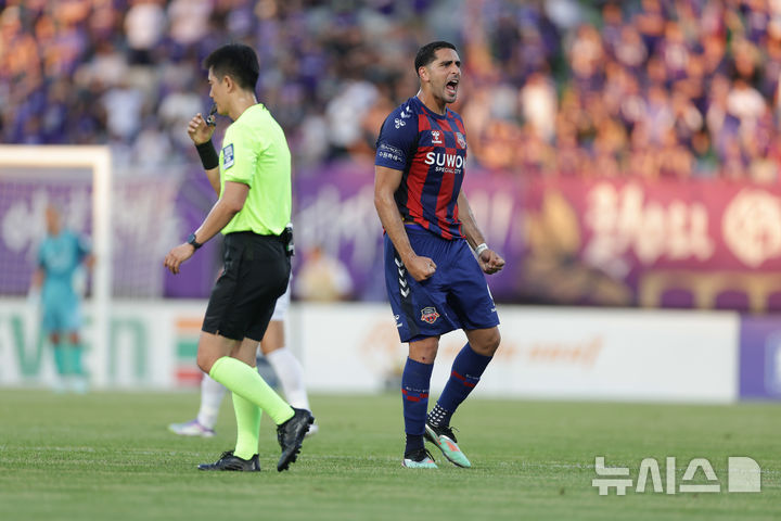 [서울=뉴시스]K리그1 수원FC 싸박. (사진=한국프로축구연맹 제공)