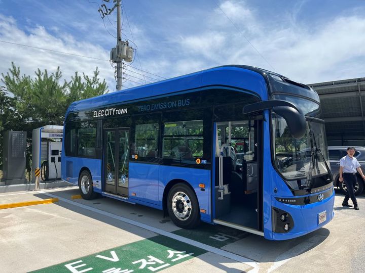 [양구=뉴시스] 강원 양구군은 내달 1일부터 공영버스 노선을 전면 개편한다. (사진=양구군 제공) 2025.07.30. photo@newsis.com&nbsp; *재판매 및 DB 금지