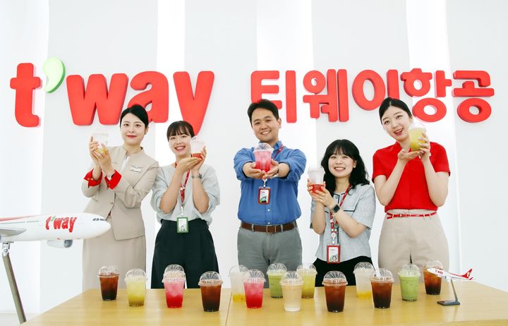  *재판매 및 DB 금지