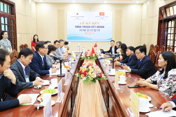 [함양=뉴시스] 지난해 함양군 베트남 남짜미현 자매결연 (사진=함양군 제공) 2025. 07. 30. photo@newsis.com *재판매 및 DB 금지