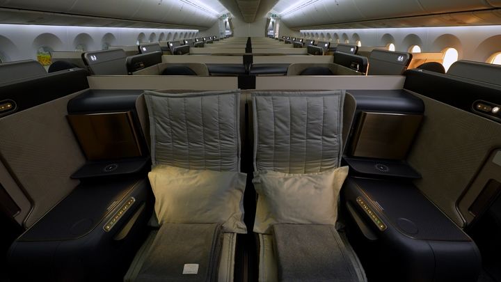 프레스티지석에 신규 서비스되는 프레떼의 누빔 매트리스.(사진제공=대한항공). 2025.7.30. photo@newsis.com *재판매 및 DB 금지