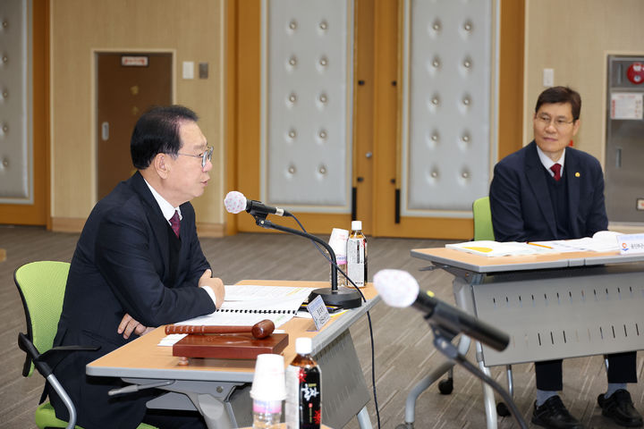 [괴산=뉴시스] 인구감소지역 시장·군수·구청장협의회 임원회의 모습. (사진=괴산군 제공) photo@newsis.com *재판매 및 DB 금지