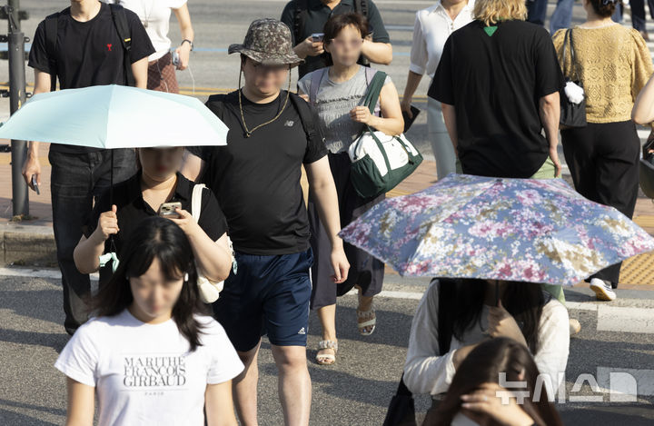 충남권 최고체감온도 35도 내외 '폭염'…밤 사이 열대야