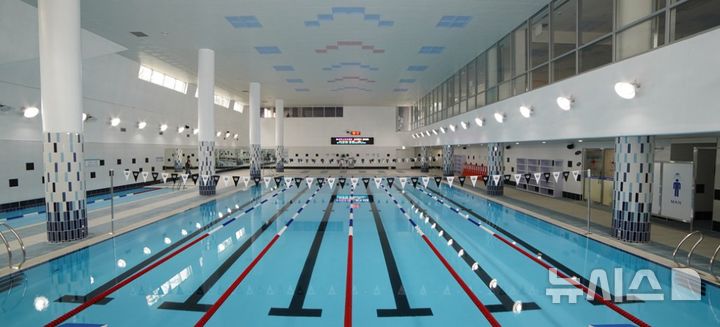 [김해=뉴시스]김해서부문화센터 수영장 지하수로 수온조절. (사진=김해시 제공). 2025.07.31. photo@newsis.com