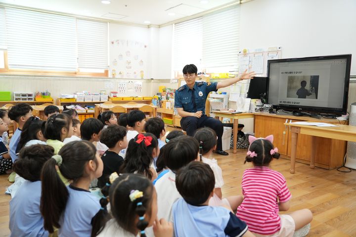 광주경찰 '아이들 위한 어른들의 약속' 캠페인 등[광주소식]
