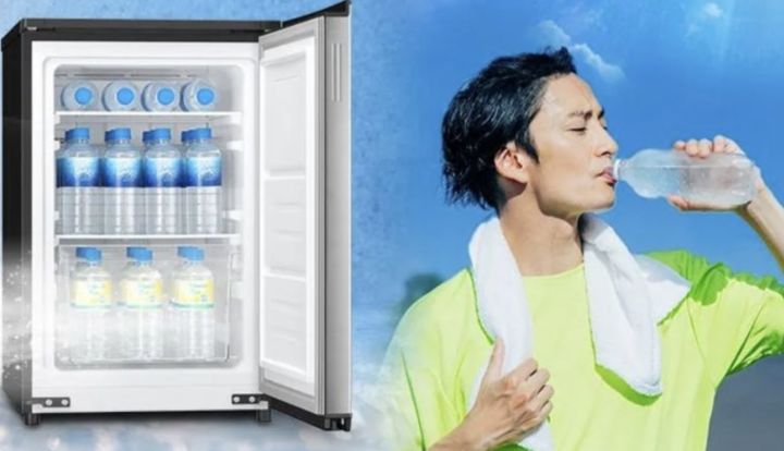 [서울=뉴시스] 일본의 전자기기 제조업체 샤프가 '아이스 슬러리'를 만들어주는 특수 냉장고를 소개해 화제다. 2025. 08. 01. (사진=일본 기업 샤프 홈페이지 캡처). *재판매 및 DB 금지