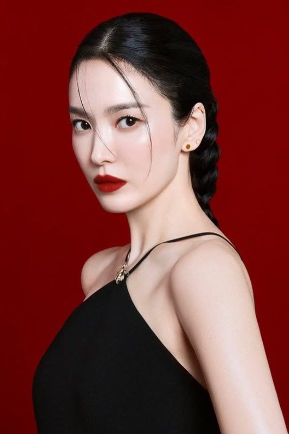 [서울=뉴시스] 송혜교. (사진=송혜교 인스타그램 캡처) 2025.08.02. photo@newsis.com *재판매 및 DB 금지