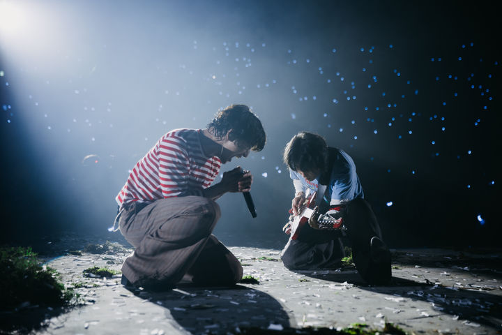 [서울=뉴시스] 그룹 사운드 '잔나비'가 인디 밴드로는 이례적으로 데뷔 11년 만에 국내 대중음악 콘서트계 상징으로 통하는 서울 송파구 올림픽공원 케이스포돔(옛 체조경기장)에 입성했다. (사진 = 페포니 뮤직 제공) 2025.08.03. photo@newsis.com *재판매 및 DB 금지