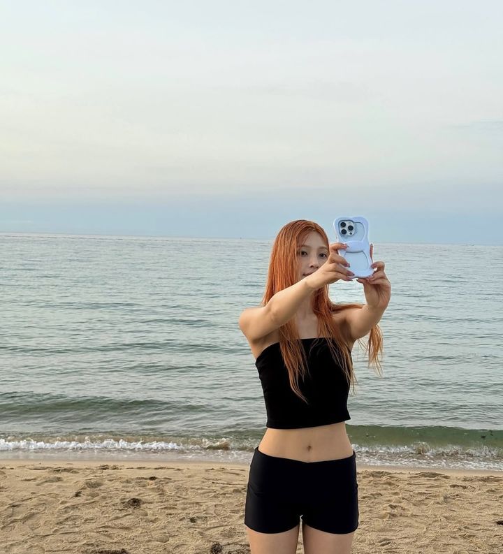 [서울=뉴시스] 그룹 레드벨벳 멤버 조이. (사진=조이 인스타그램 캡처) 2025.08.04. photo@newsis.com *재판매 및 DB 금지