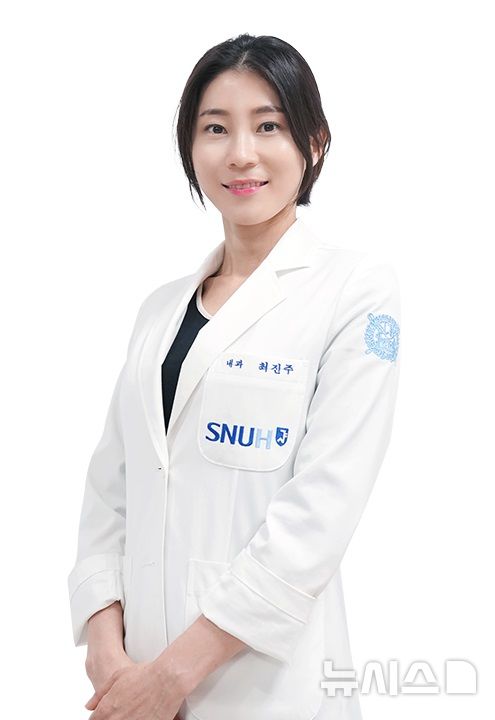 [서울=뉴시스] 최진주 분당서울대병원 소화기내과 교수. (사진= 분당서울대병원 제공)