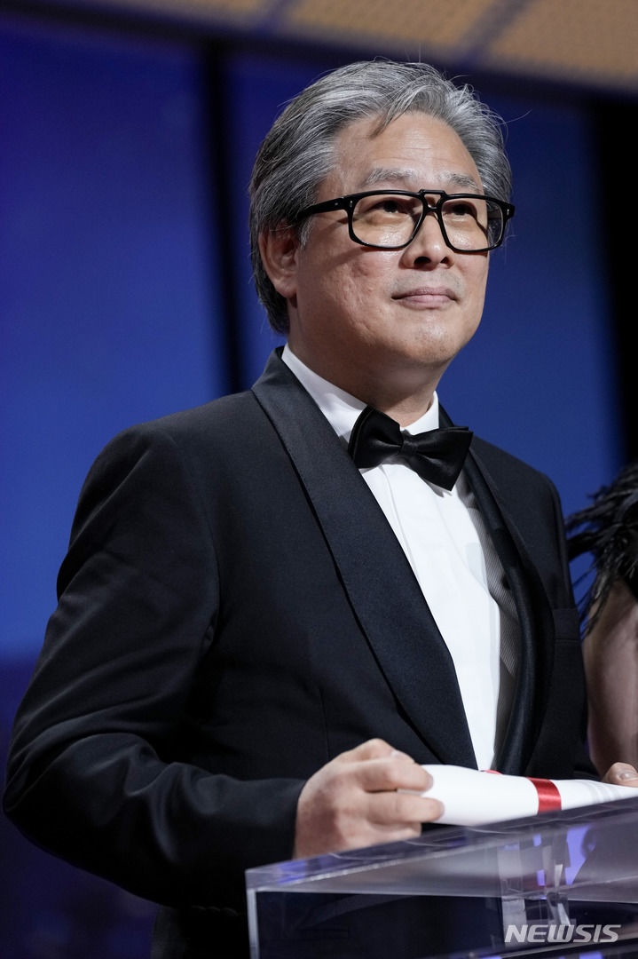 박찬욱 *재판매 및 DB 금지