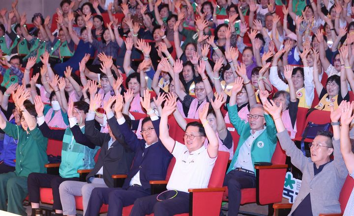 [대전=뉴시스]대전시는 5일 시청 대강당에서 '대전 0시 축제 자원봉사 발대식'을 가졌다. (사진=대전시 제공) 2025. 08. 05 photo@newsis.com *재판매 및 DB 금지