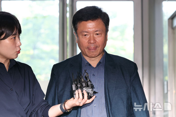 [서울=뉴시스] 12·3 비상계엄 당시 국방부 출입기자단에 계엄 포고령을 공지한 혐의를 받는 전하규(사진) 전 국방부 대변인이 재판에 넘겨졌다. (사진=뉴시스DB). 2026.08.18. photo@newsis.com