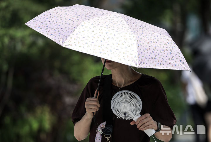 전북 낮 31~34도 폭염특보…오후 최고 40㎜ 소나기
