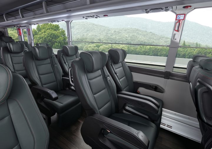 [서울=뉴시스] 현대차가 6일 출시한 유니버스 수소전기버스 상품성 개선 및 2026년형 모델. (사진=현대차 제공) 2025.08.06 photo@newsis.com *재판매 및 DB 금지