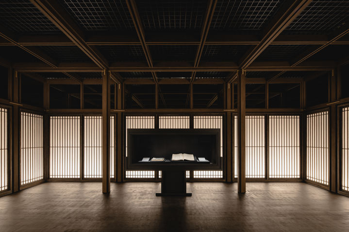 [서울=뉴시스] 국립중앙박물관 '왕의 서고' 전시실 전경 (사진=국립중앙박물관 제공) 2025.08.06. photo@newsis.com *재판매 및 DB 금지