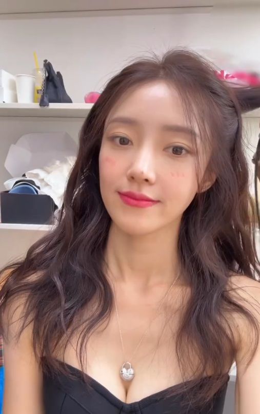 [서울=뉴시스] 서하얀. (사진=서하얀 인스타그램 캡처) 2025.08.06. photo@newsis.com *재판매 및 DB 금지