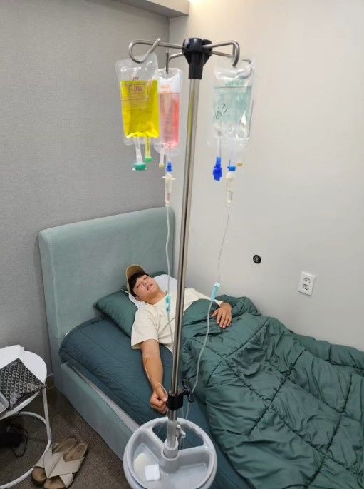 [서울=뉴시스] 배우 김진우가 대상포진으로 입원했다. (사진=김진우 인스타그램 캡처) 2025.08.06. photo@newsis.com *재판매 및 DB 금지