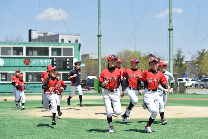 [장성=뉴시스] 전남도체육회는 장성야구스포츠클럽 소속 꿈나무 선수들이 일본 도쿠시마현 아난시에서 열리는 '제6회 아시아 국제 티볼대회'에 대한민국 대표로 출전한다고 6일 밝혔다. (사진=전남도체육회 제공) 2025.08.06. photo@newsis.com *재판매 및 DB 금지