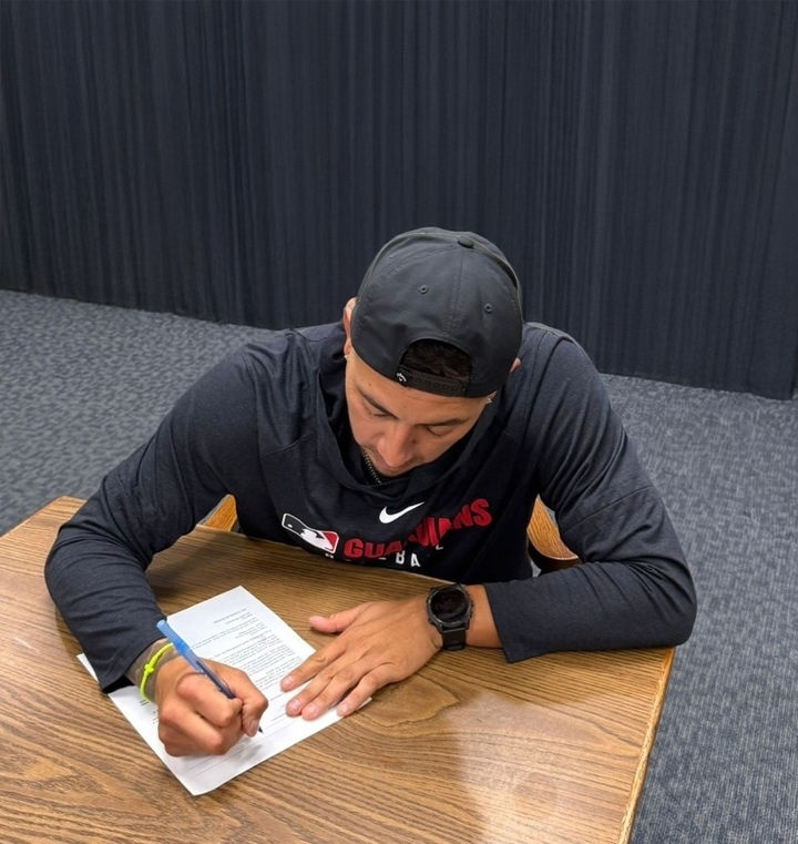 [서울=뉴시스] 프로야구 롯데 자이언츠의 새 외국인 투수 빈스 벨라스케즈. (사진 = 롯데 자이언츠 제공) *재판매 및 DB 금지