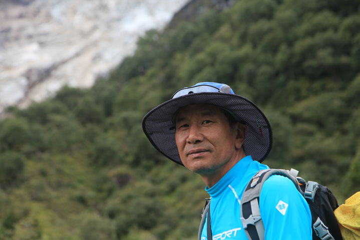 [진주=뉴시스]김재수 대장의 ‘신비한 색채 사진전’.(사진=김재수 대장 제공).2025.08.07.photo@newsis.com *재판매 및 DB 금지