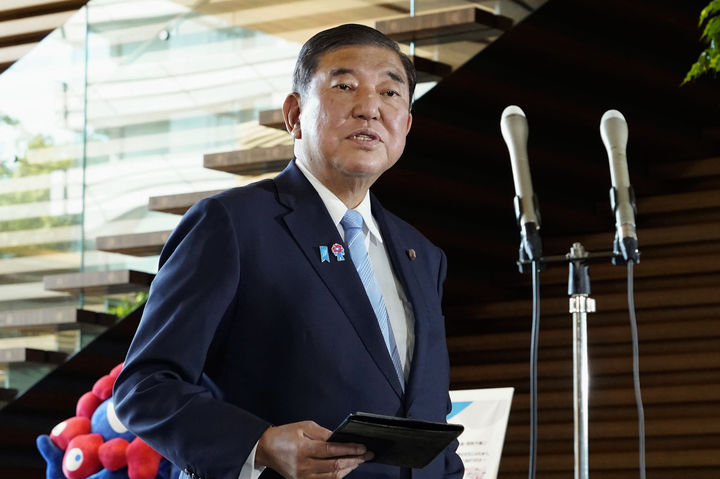 [도쿄=AP/뉴시스]이시바 시게루 일본 총리가 8일 도쿄 총리 관저에서 기자들에게 발언하고 있다. 2025.08.08. 