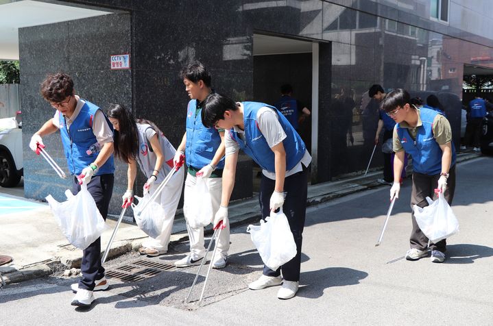 원주시 태장동 플로깅 봉사활동 모습. *재판매 및 DB 금지