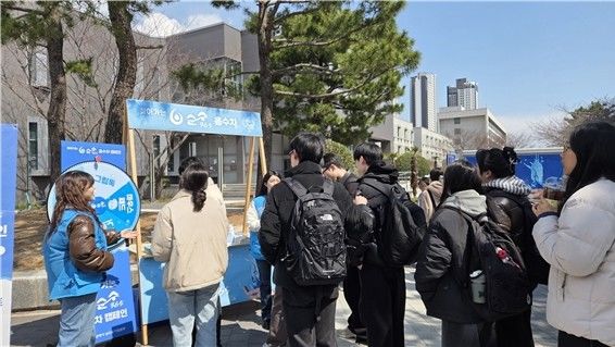 [부산=뉴시스] 찾아가는 순수365 음수차 행사 (사진=부산시 제공) 2025.08.08. photo@newsis.com *재판매 및 DB 금지