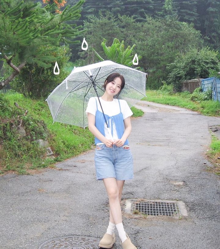 [서울=뉴시스] 배우 박보영. (사진=박보영 인스타그램 캡처) 2025.08.08. photo@newsis.com *재판매 및 DB 금지