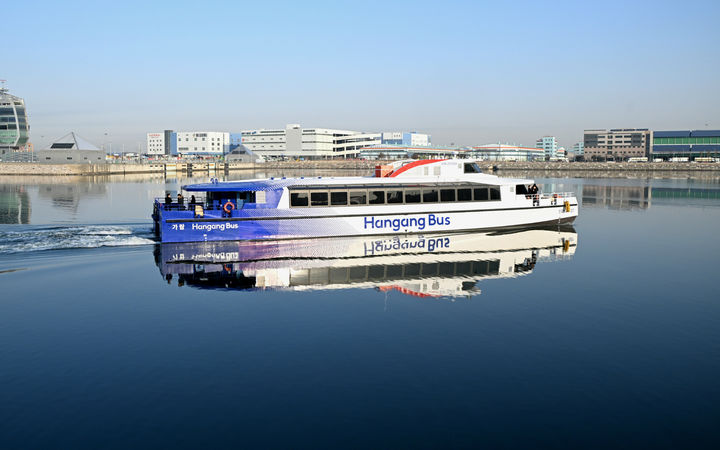 [서울=뉴시스]한강버스 101호. 2025.08.08. (사진=서울시 제공) *재판매 및 DB 금지