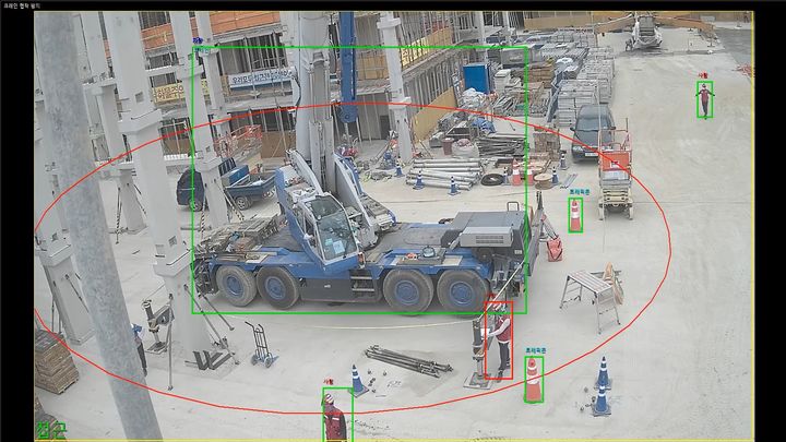 [서울=뉴시스]중장비 협착 감지 화면.(사진=인텔리빅스 제공) 2025.08.11. photo@newsis.com *재판매 및 DB 금지