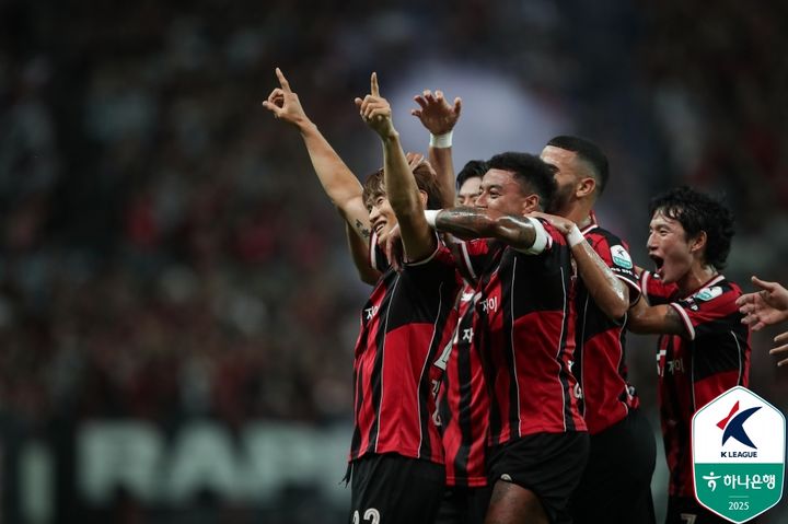 [서울=뉴시스] 프로축구 K리그1 FC서울의 김진수. (사진=한국프로축구연맹 제공)