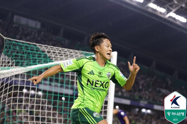 [서울=뉴시스] 프로축구 K리그1 전북현대의 이승우. (사진=한국프로축구연맹 제공) *재판매 및 DB 금지