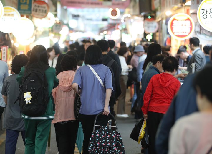 [광명=뉴시스]광명새마을시장 전경.(사진=광명시 제공)2025.08.11.photo@newsis.com *재판매 및 DB 금지