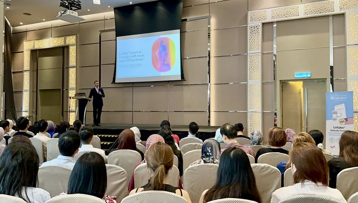 [서울=뉴시스] 휴젤이 말레이시아에서 '레티보' 론칭 행사를 개최했다. (사진=휴젤 제공) 2025.08.11. photo@newsis.com *재판매 및 DB 금지