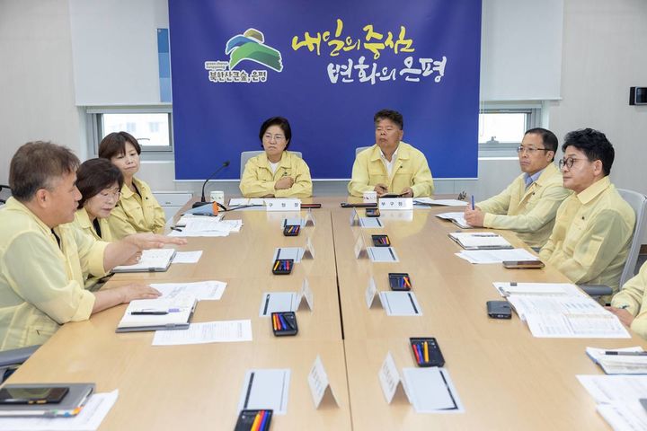 [서울=뉴시스] 서울 은평구(구청장 김미경)는 중대 재해 예방을 위해 구청장 직속 '안전점검 태스크포스(TF)'를 구성하고 관내 전 산업 현장을 대상으로 전방위 안전 관리 체계를 가동한다고 11일 밝혔다. 2025.08.11. (사진=은평구 제공) *재판매 및 DB 금지