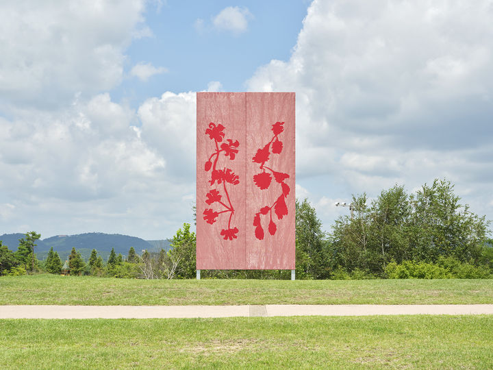 파주 임진각 평화누리에 설치된 오상민 '빛 자연과 선 의 線 틈에'. 사진=이의록. 경기도 및 작가 제공 *재판매 및 DB 금지