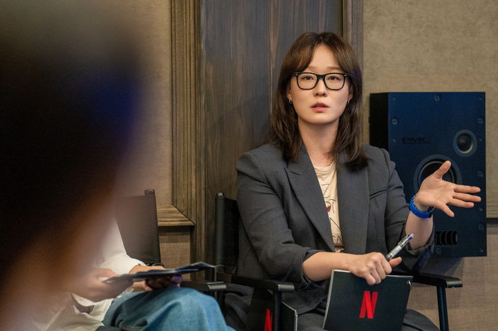 [서울=뉴시스] 넷플릭스가 11일 진행한 '넷플릭스 해외 콘텐츠 한국어 더빙 이야기'에서 발언하고 있는 최민디 넷플릭스 더빙 시니어 매니저. (사진=넷플릭스 제공) 2025.08.11. photo@newsis.com *재판매 및 DB 금지