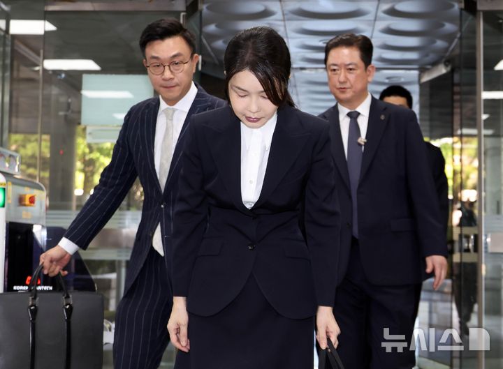 [서울=뉴시스] 사진공동취재단 = 사진은 김건희씨 모습. 2025.08.12. photo@newsis.com
