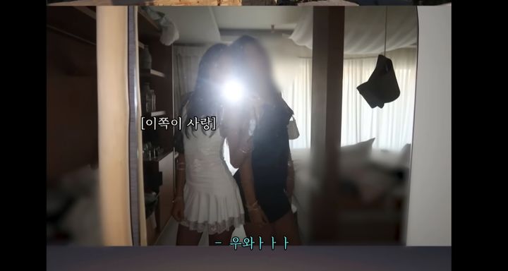 [서울=뉴시스] 이종격투기 선수 추성훈이 유튜브 제작진에게 딸 추사랑의 사진을 보여줬다. (사진=유튜브 채널 '추성훈 ChooSungHoon' 캡처) 2025.08.14. photo@newsis.com *재판매 및 DB 금지